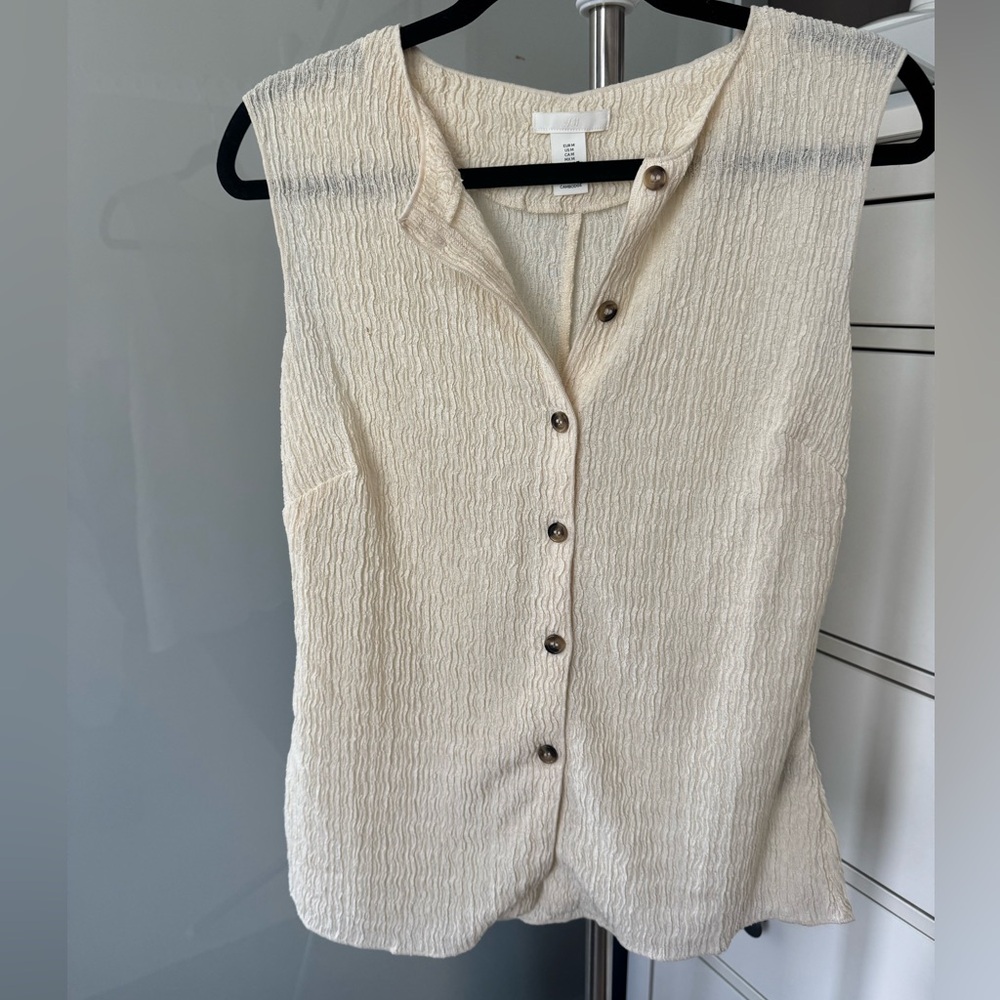 Lightweight textured button vest sleeveless top - white/cream